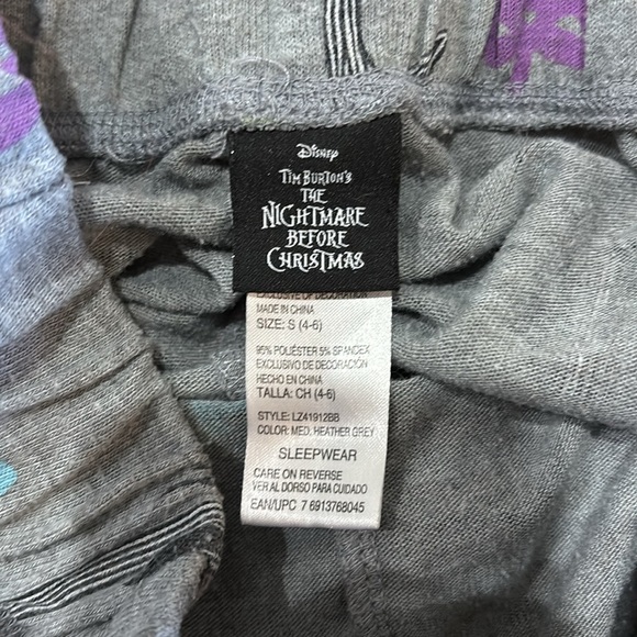 Disney The Nightmare Before Christmas Pajama pants- size small 4-6 gray and soft - Picture 5 of 6